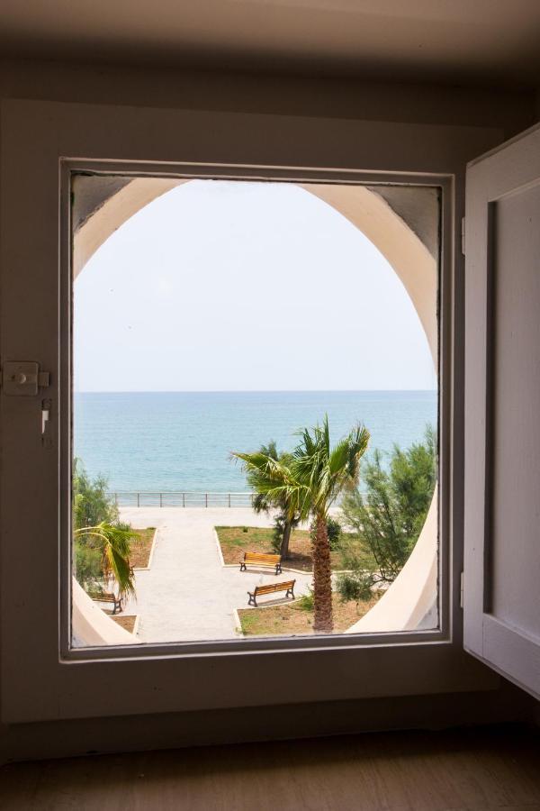 Sea Beach Pozzallo Buitenkant foto